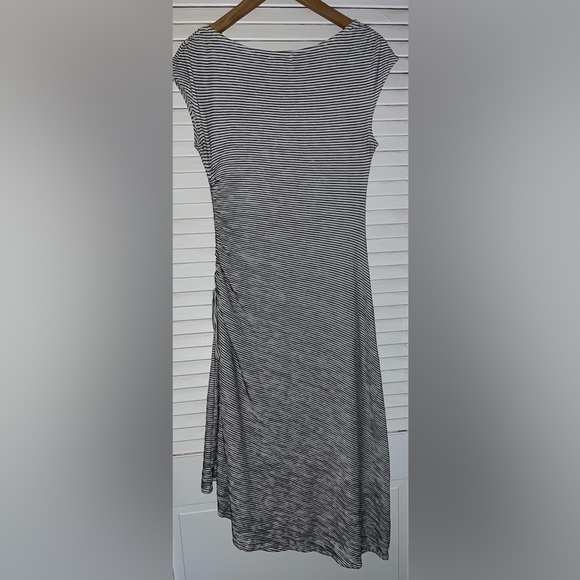 Max Studio black and white midi dress size small - Picture 2 of 2